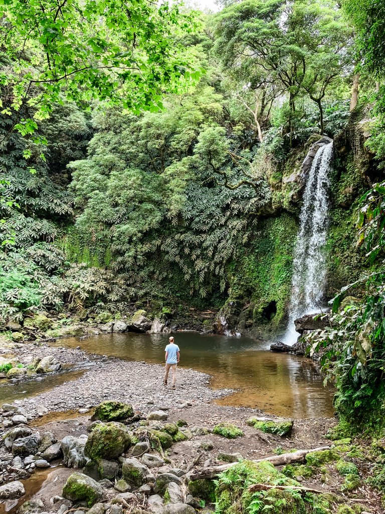 hike naar 4 watervallen sao miguel