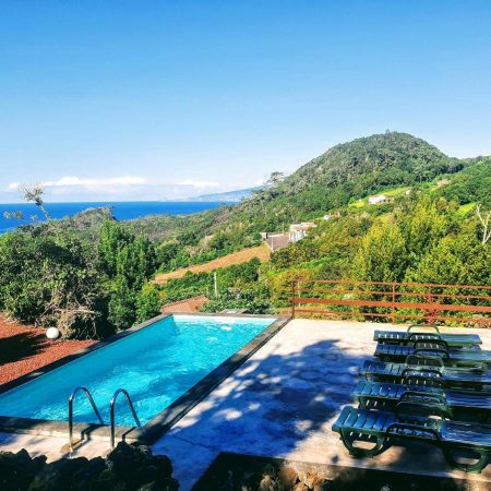 Hotel met zwembad op Pico