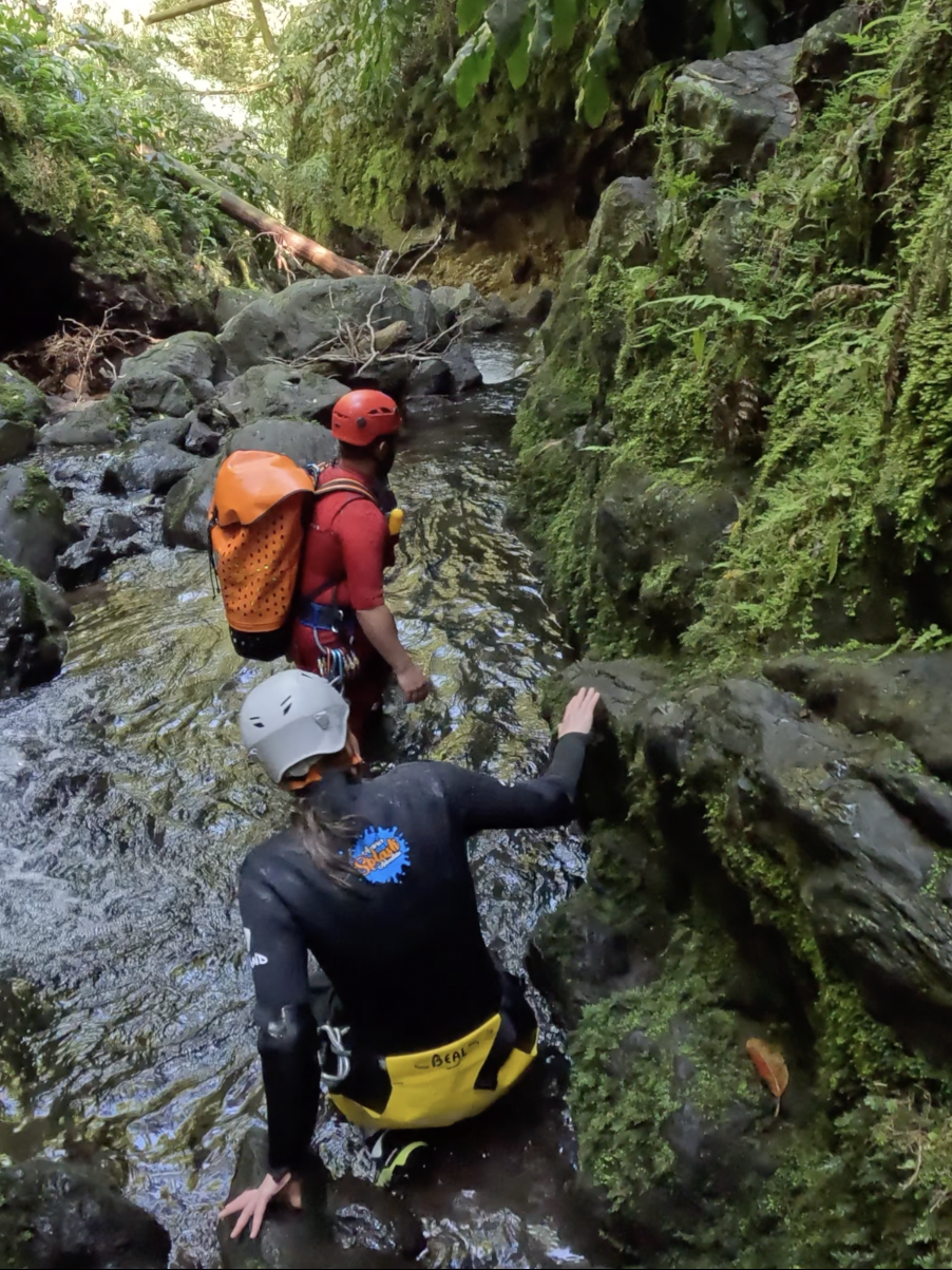 Stukje lopen door de rivier