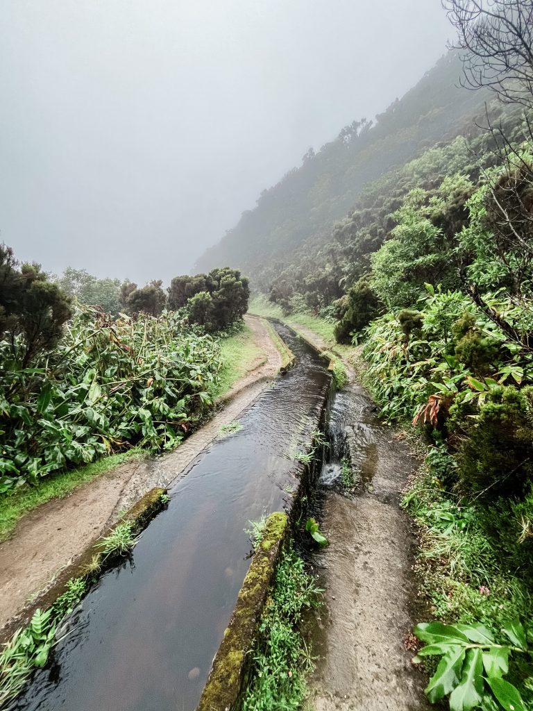 praia lagoa do fogo trail